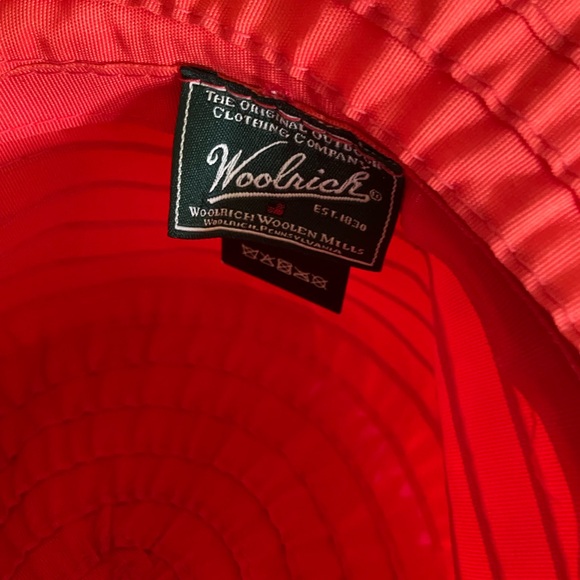 Woolrich bucket hat - Picture 3 of 3